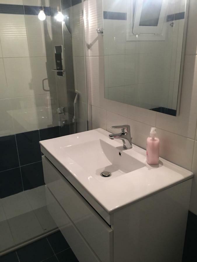 Central 2-Bedroom Luxury Apartment Heraklion Zewnętrze zdjęcie