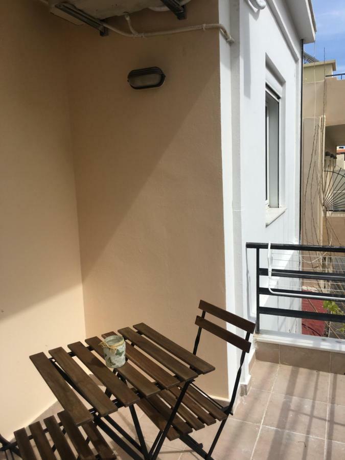Central 2-Bedroom Luxury Apartment Heraklion Zewnętrze zdjęcie
